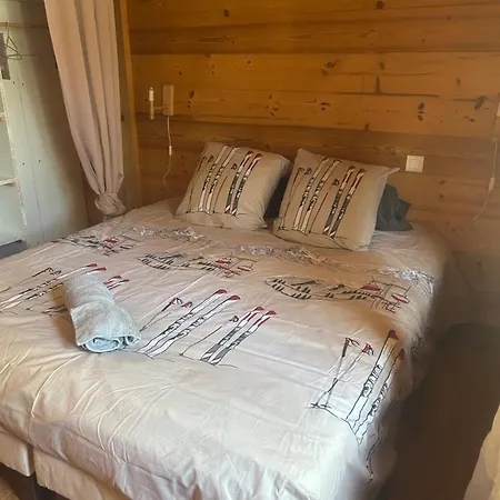 Dans Maison Calme * Saint-Ferréol